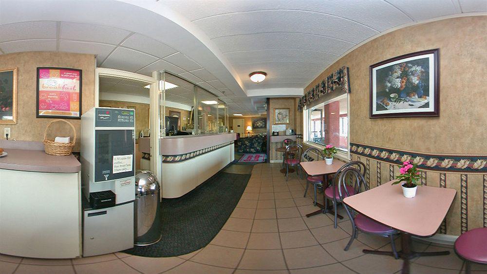 Econo Lodge Hicksville Exteriör bild