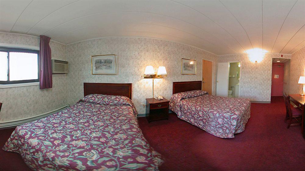 Econo Lodge Hicksville Exteriör bild